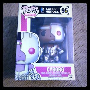 Brand New In box Cyborg number 95 POP Heroes